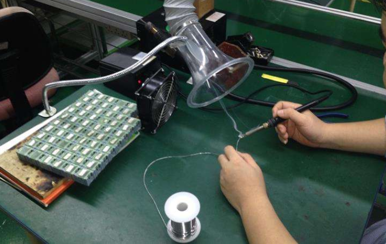 有鉛焊錫和無鉛焊錫的優(yōu)缺點(diǎn) 有鉛焊錫和無鉛焊錫的優(yōu)缺點(diǎn)