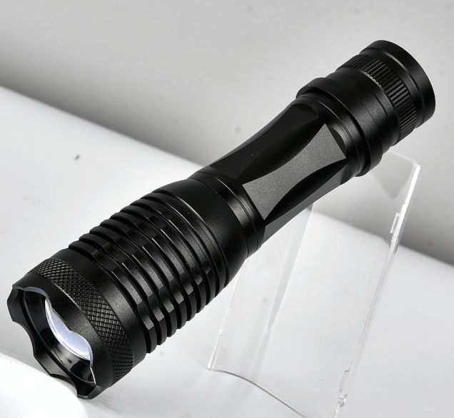 低功耗手電筒方案開發(fā)設計